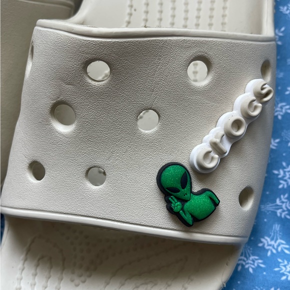 Crocs Slides - Picture 4 of 6